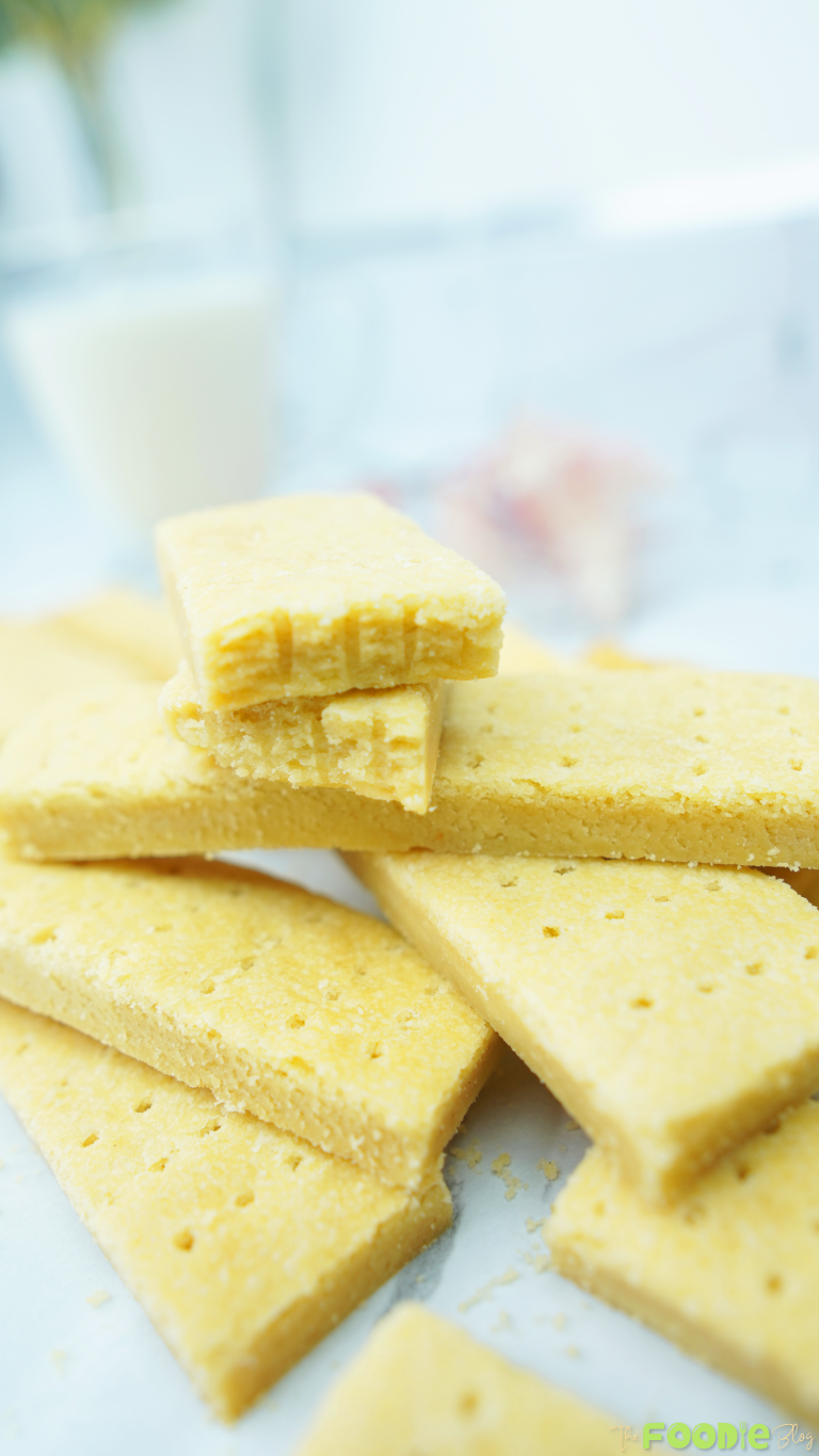 Classic Buttery Shortbread Cookies (Melt-In-Your-Mouth Recipe)