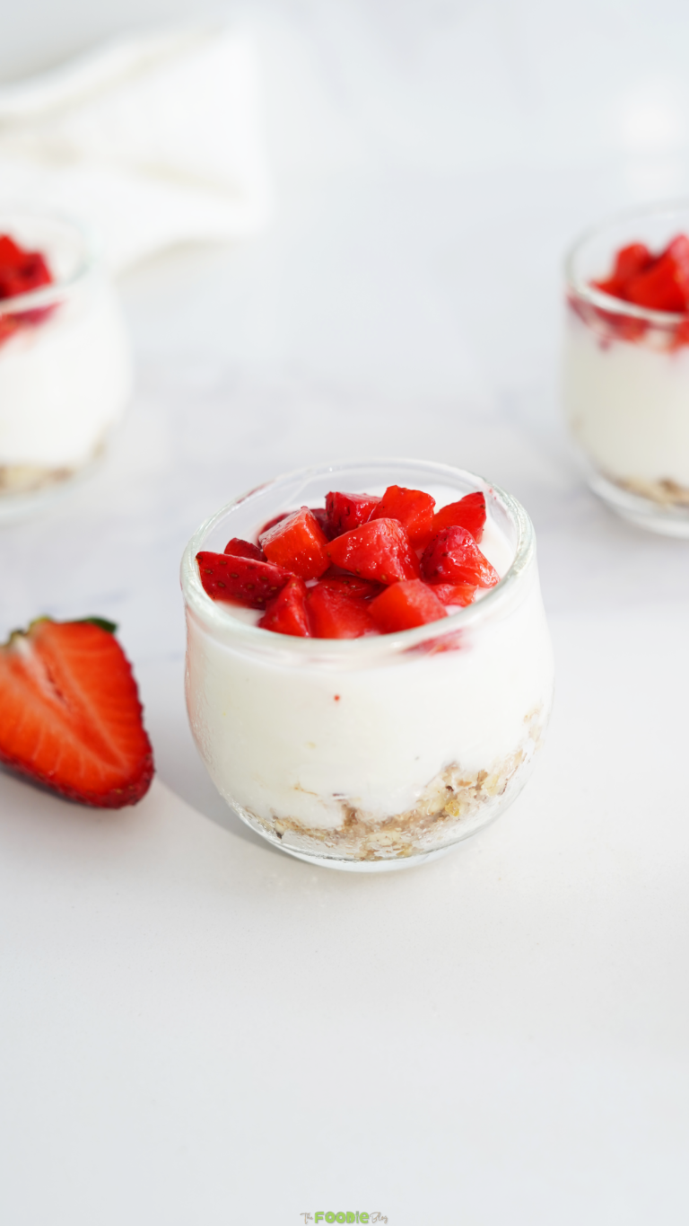 protein no bake cheesecake cups with greek yogurt and fresh strawberries