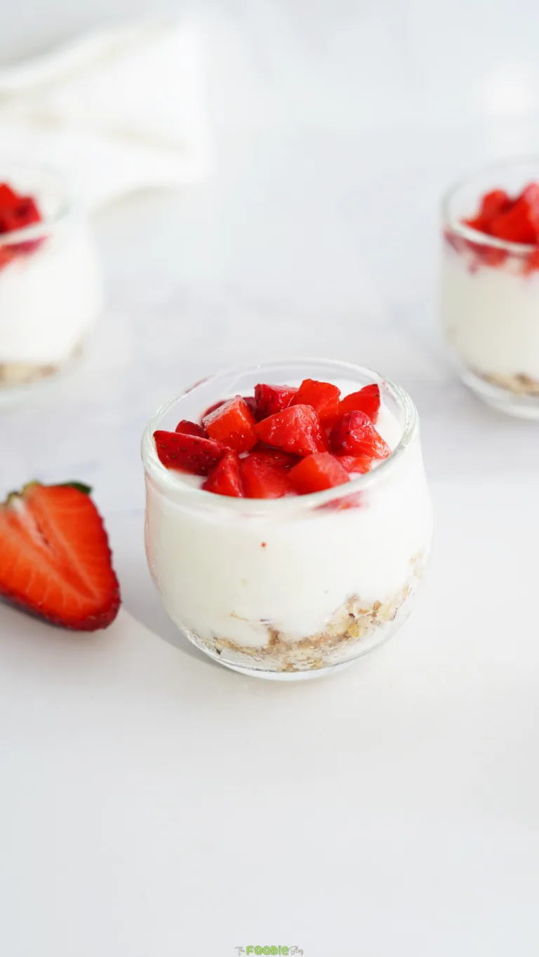 protein no bake cheesecake cups with greek yogurt and fresh strawberries